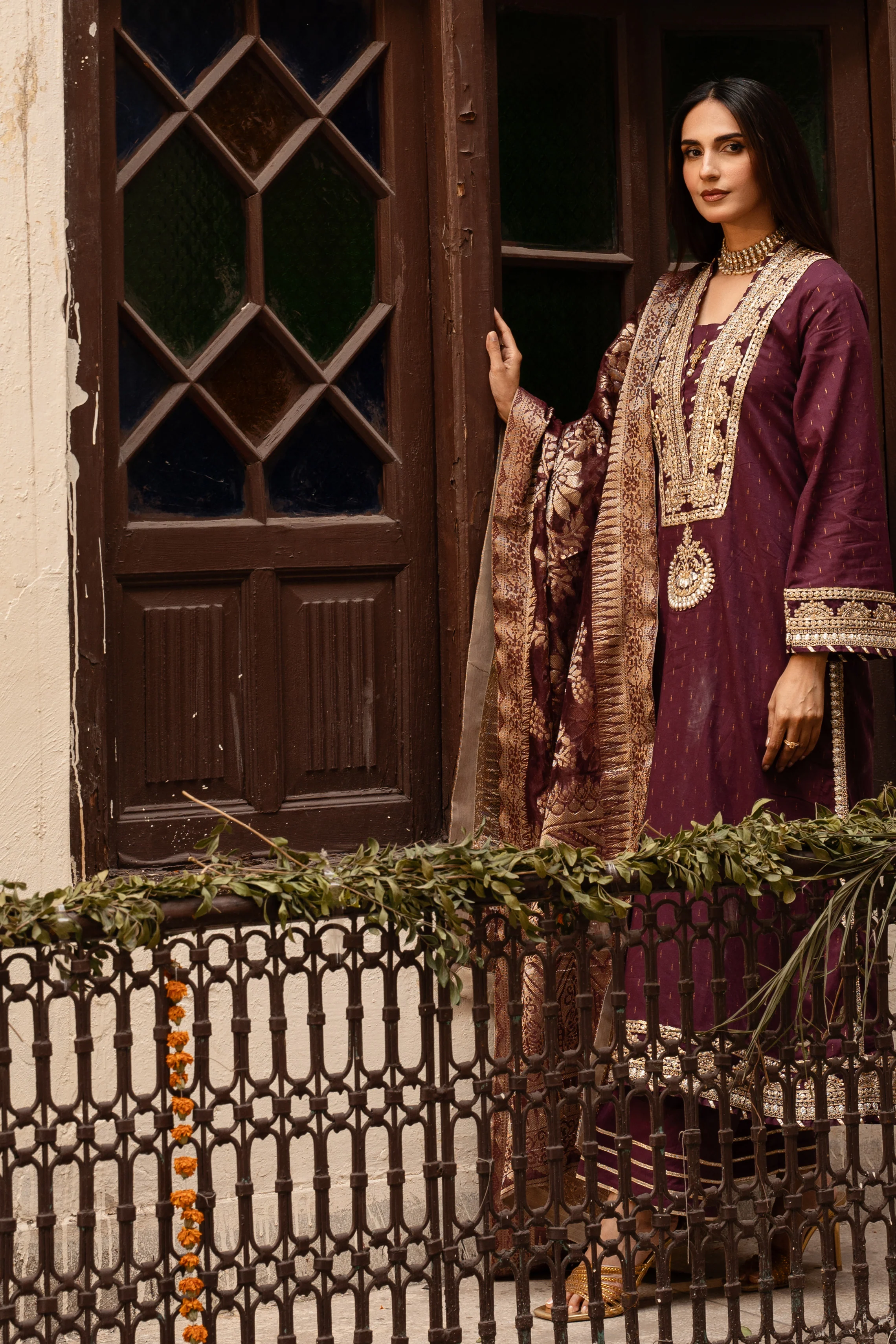 Motif Brosha Embroidered Suit-012 - Image 4