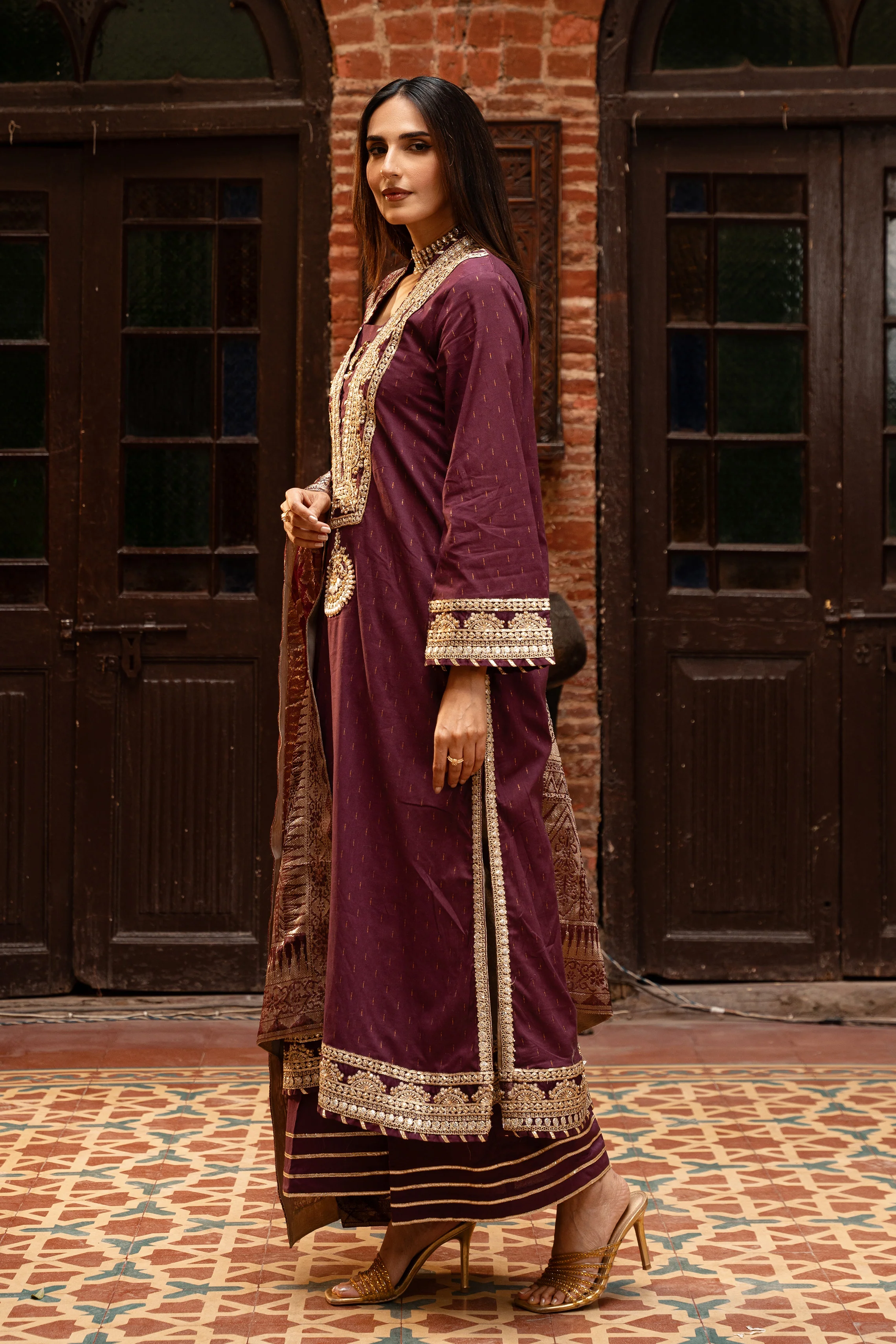 Motif Brosha Embroidered Suit-012 - Image 8