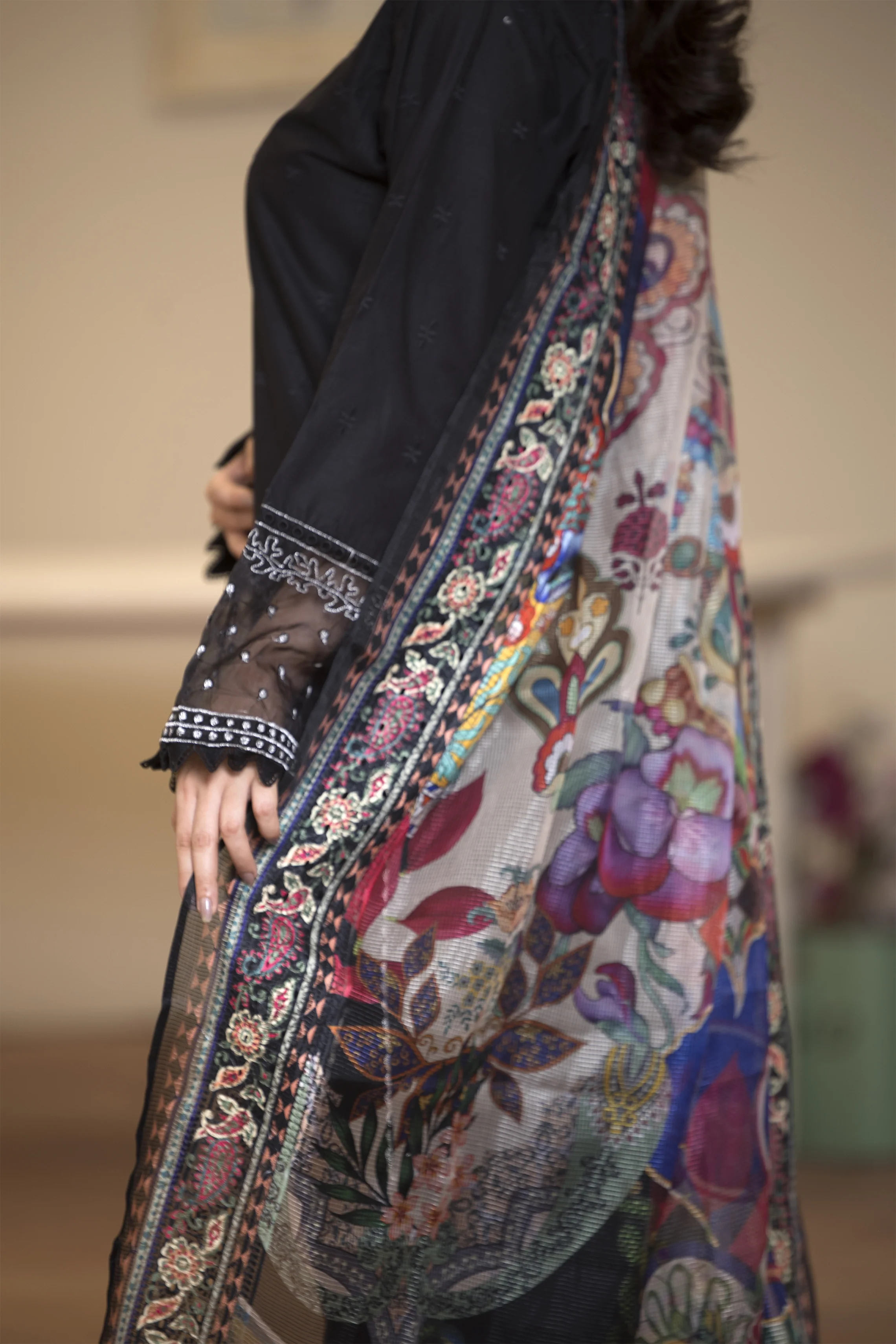 Motif Chikankari Embroidered Suit-221 - Image 4