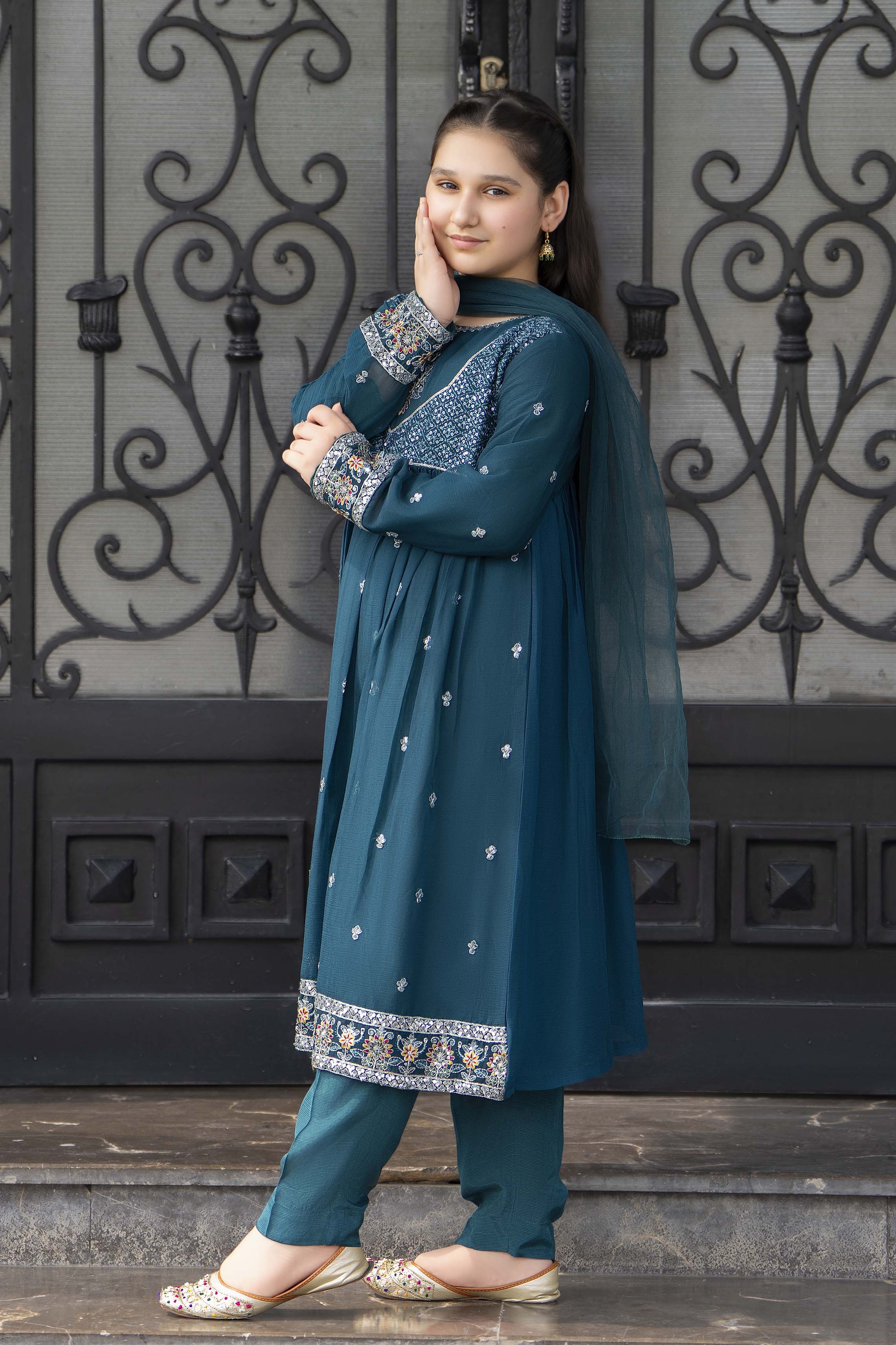 Motif Girls Embroidered Suit-008 - Image 4