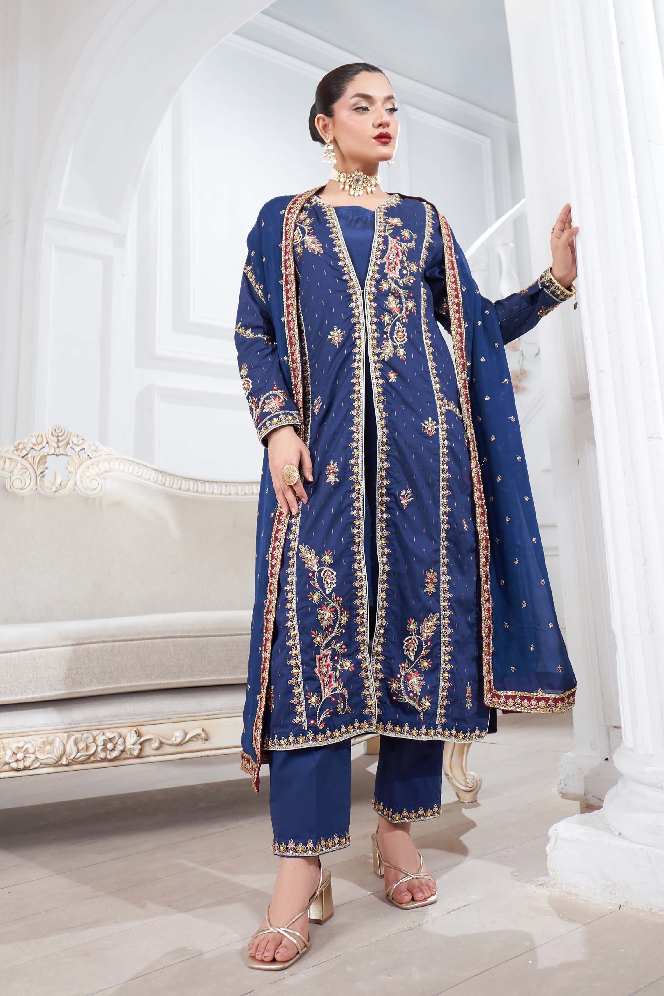 Motif Golden Brosha Embroidered Suit-027 - Image 11