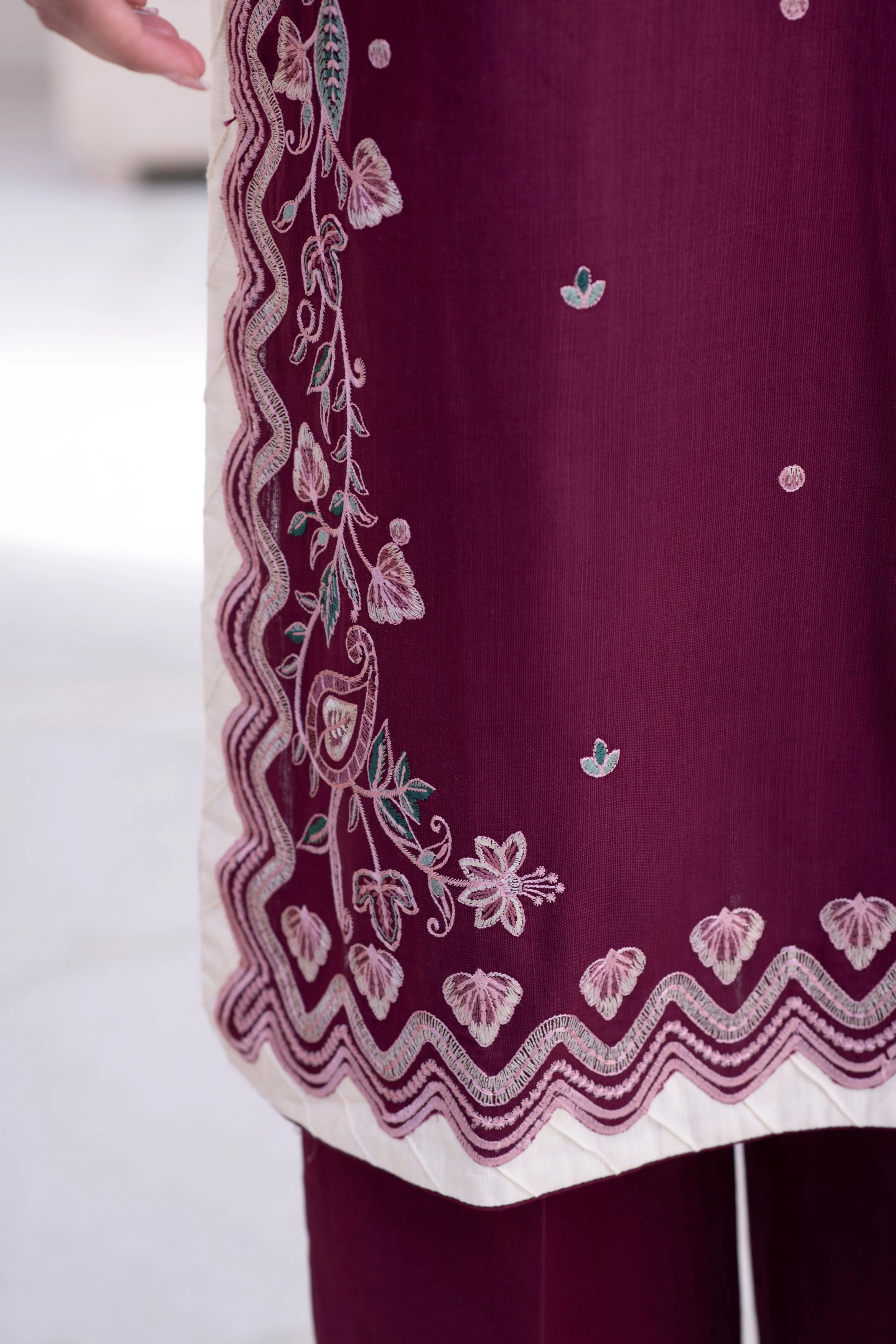 Motif Khaddar Embroidered Suit-043 - Image 6