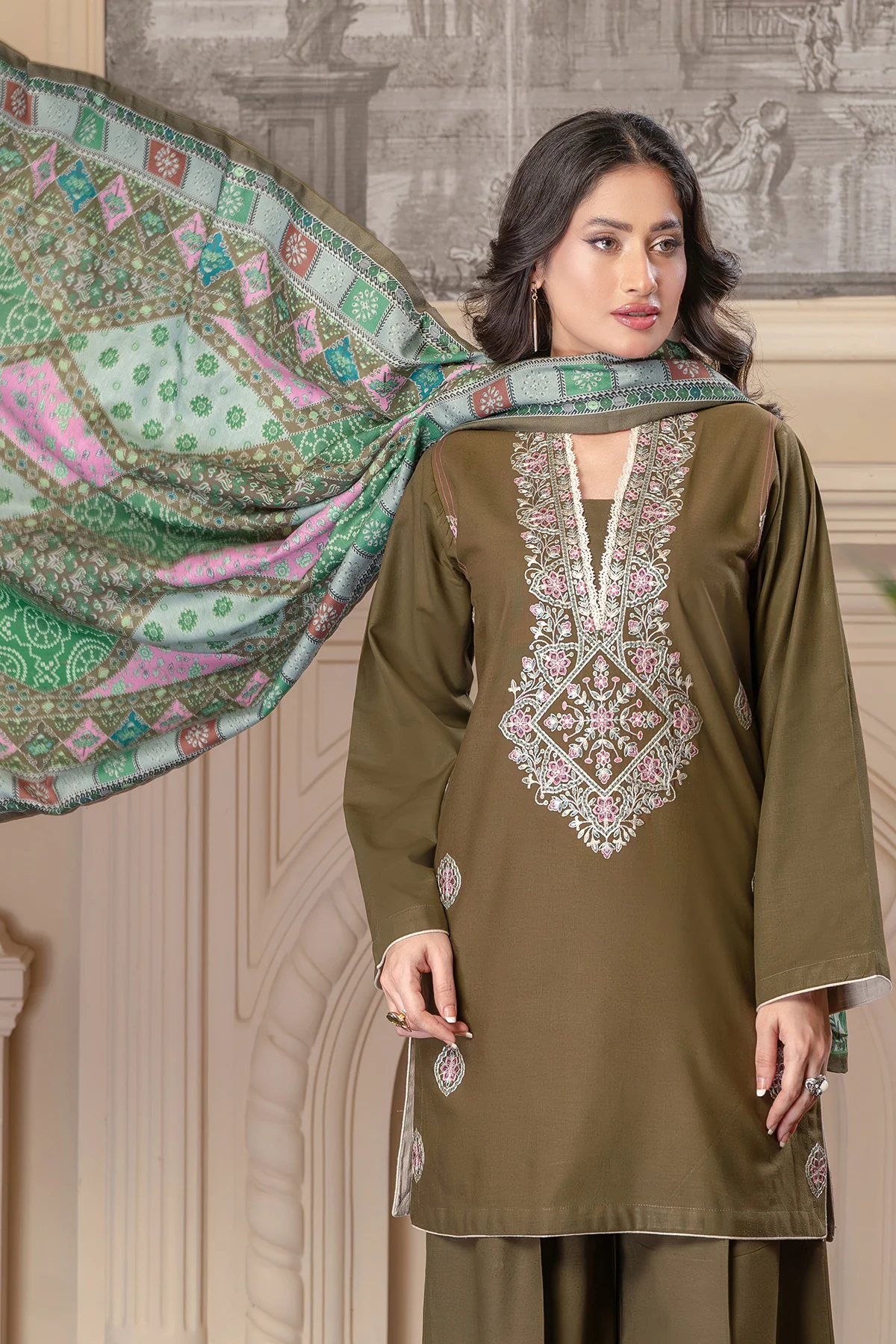 Motif Khaddar Embroidered Suit-044 - Image 8