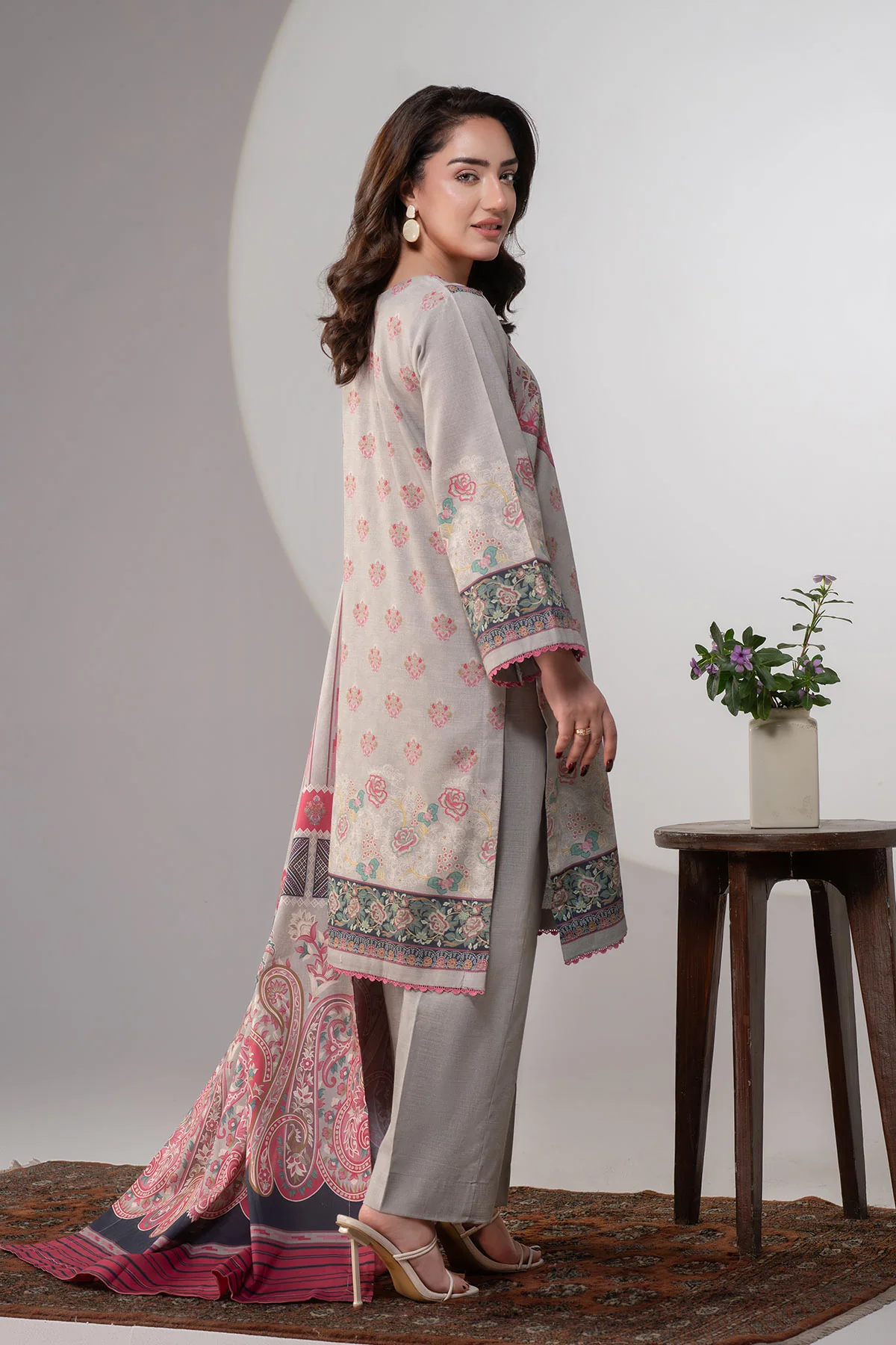 MOTIF KHADDAR PRINTED SUIT-037 - Image 4