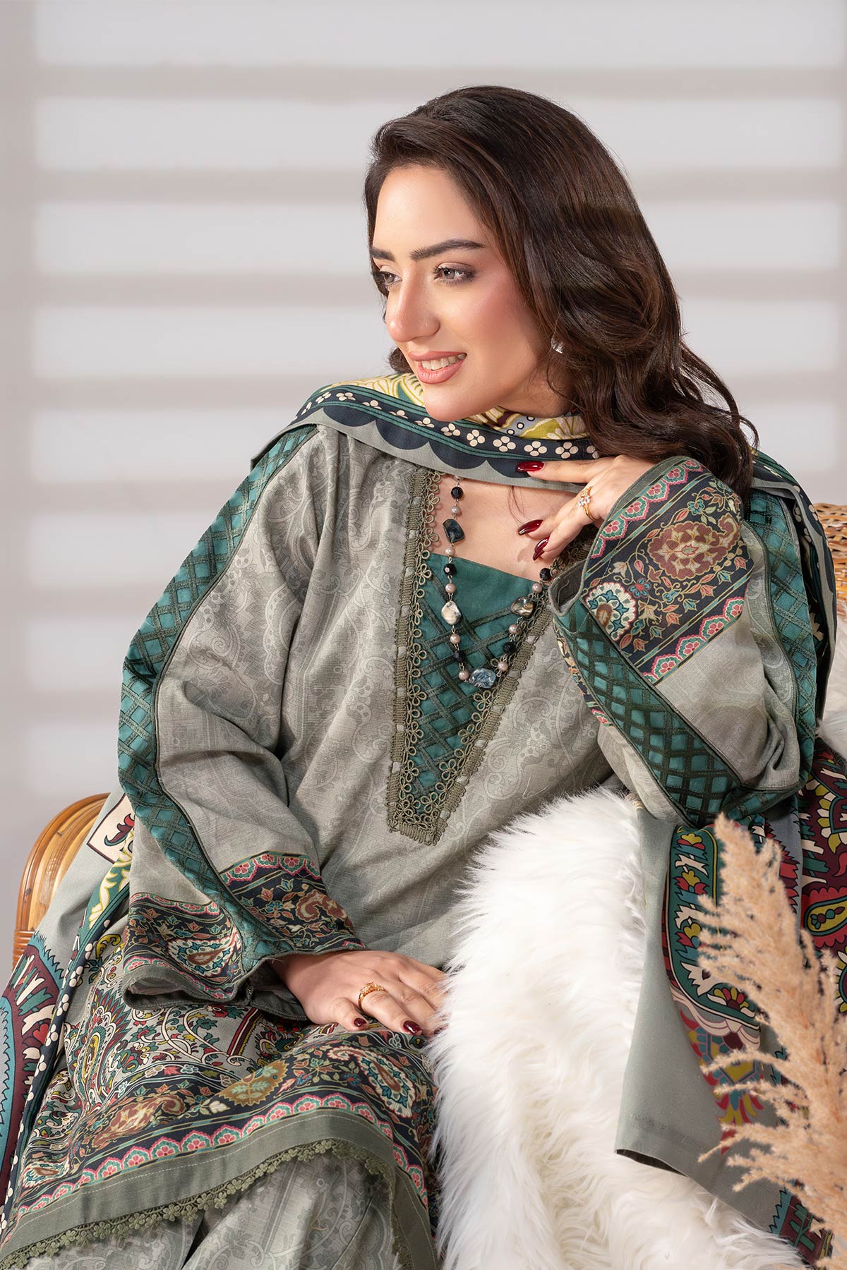 MOTIF KHADDAR PRINTED SUIT-041 - Image 6