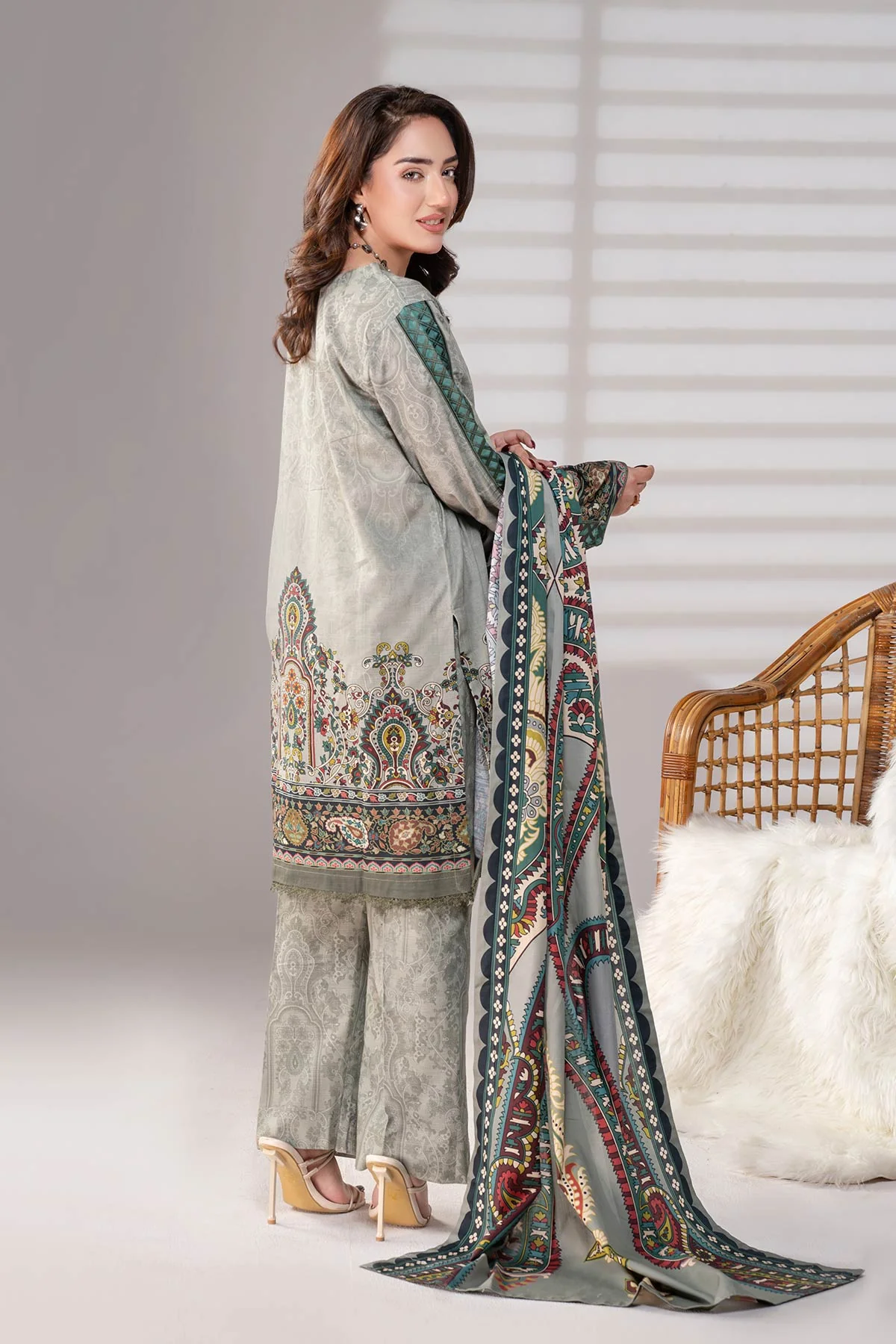MOTIF KHADDAR PRINTED SUIT-041 - Image 9