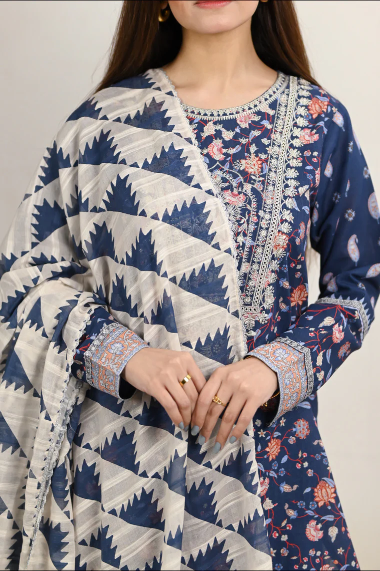 Motif Khaddar Printed Suit-059 - Image 3