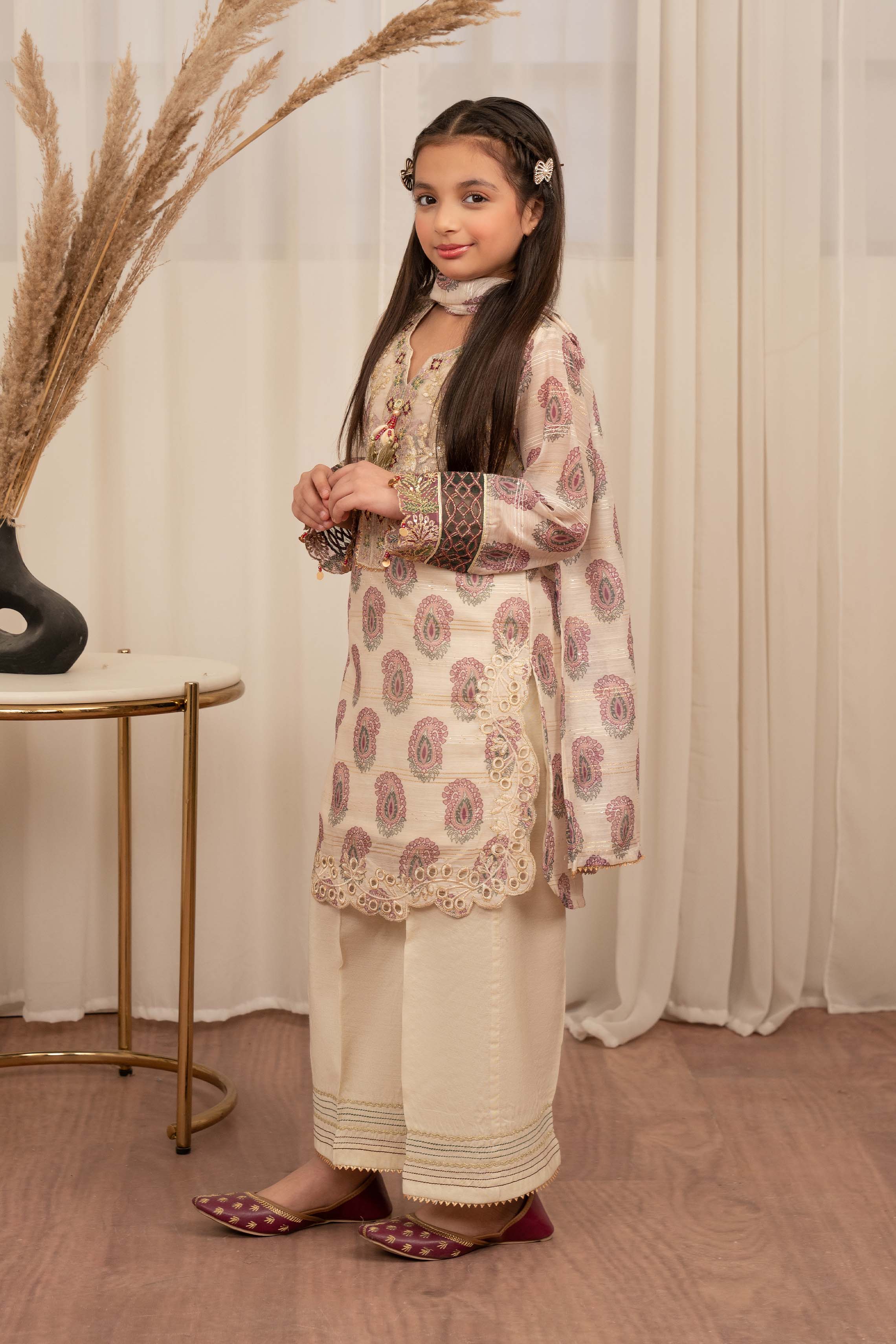 Motif Kids Zari Sequence Suit-613 - Image 3