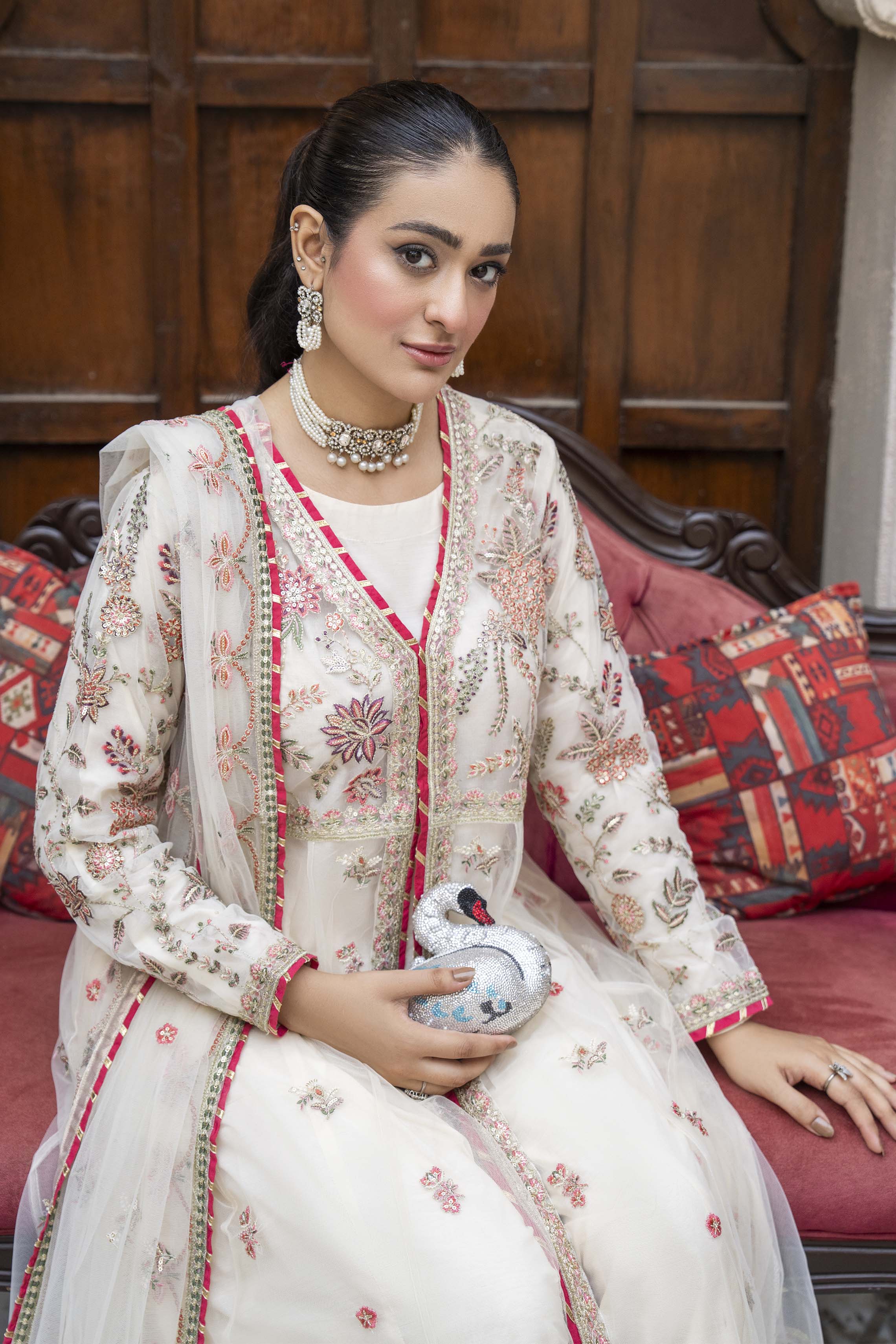Motif Net Embroidered Suit-038 - Image 4