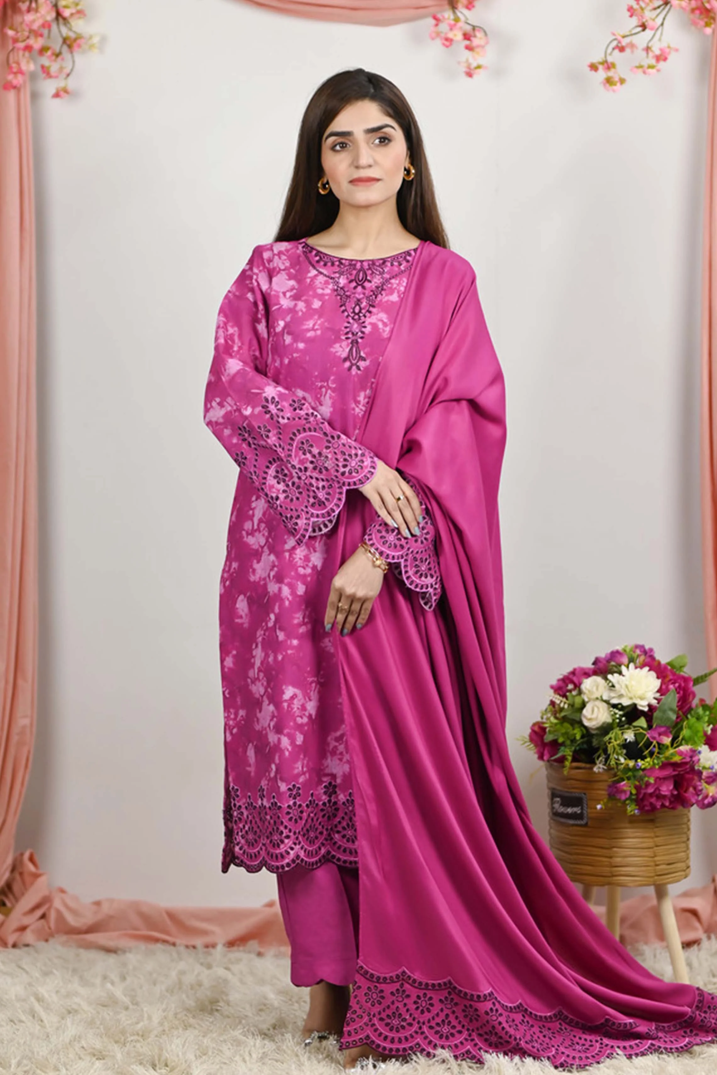 Motif Printed Khaddar Suit-034 - Image 5