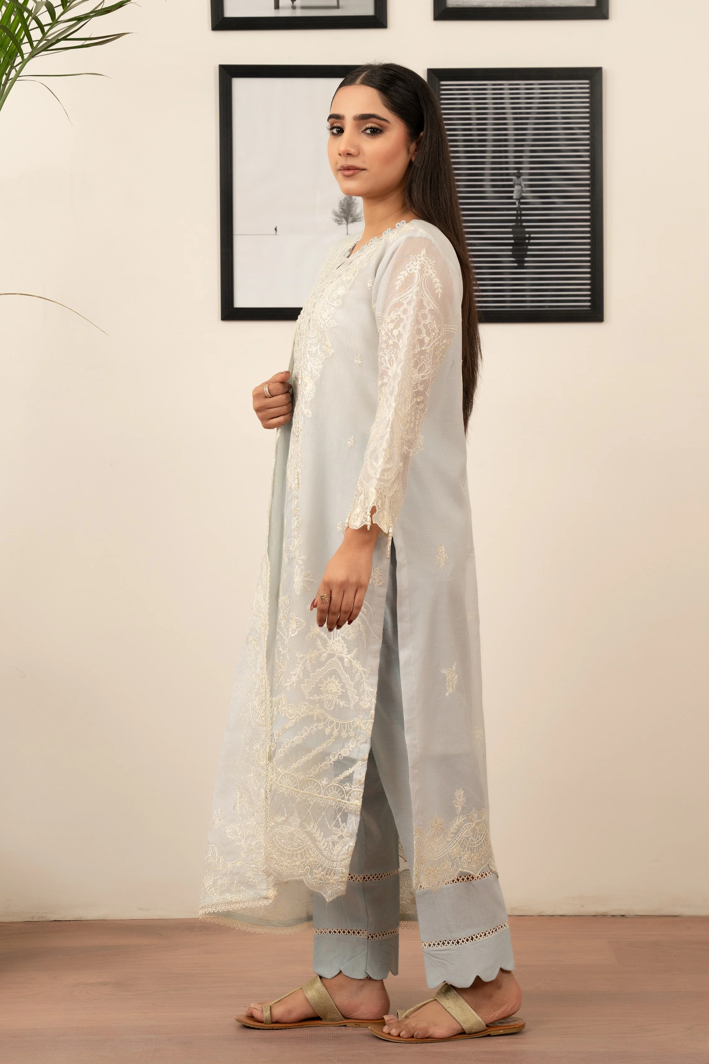 Motif Sequence Schifilli Embroidered Suit-3376 - Image 4