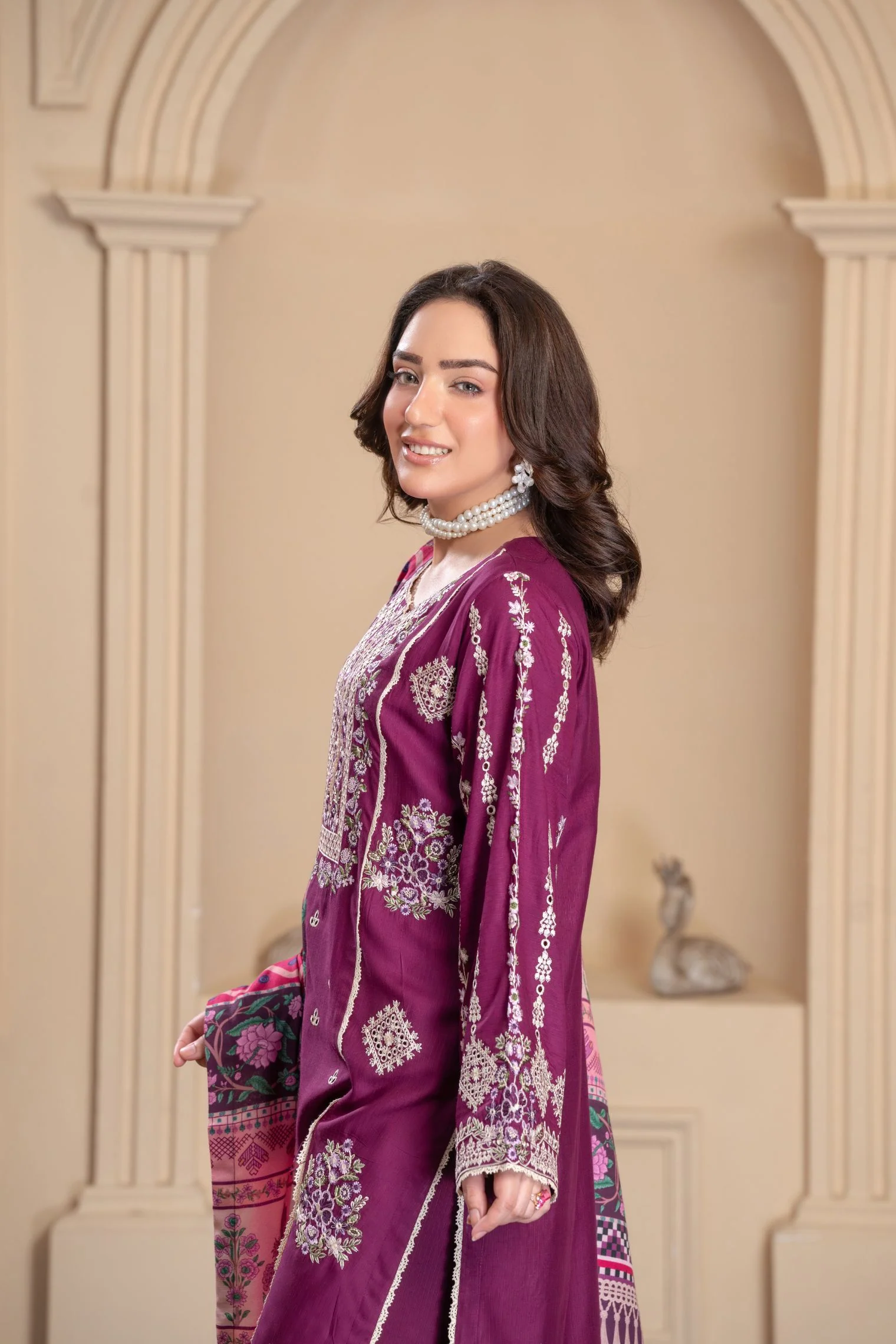 Motif Staple Rod Embroidered Suit-001 - Image 10
