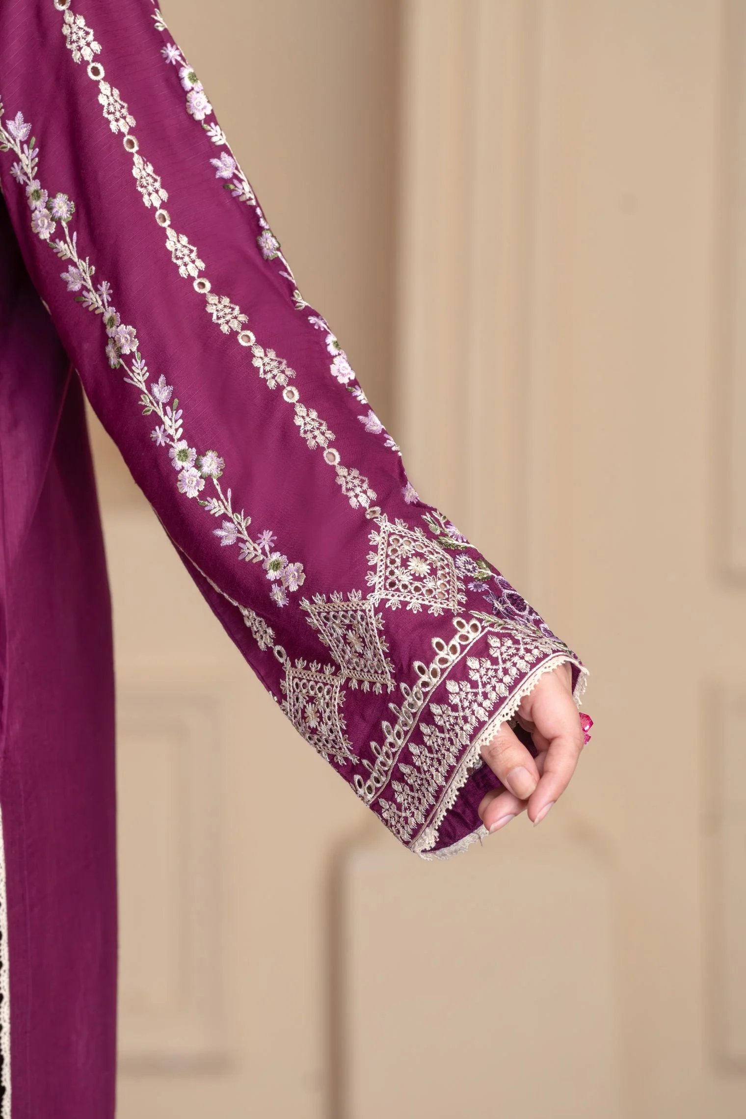 Motif Staple Rod Embroidered Suit-001 - Image 4