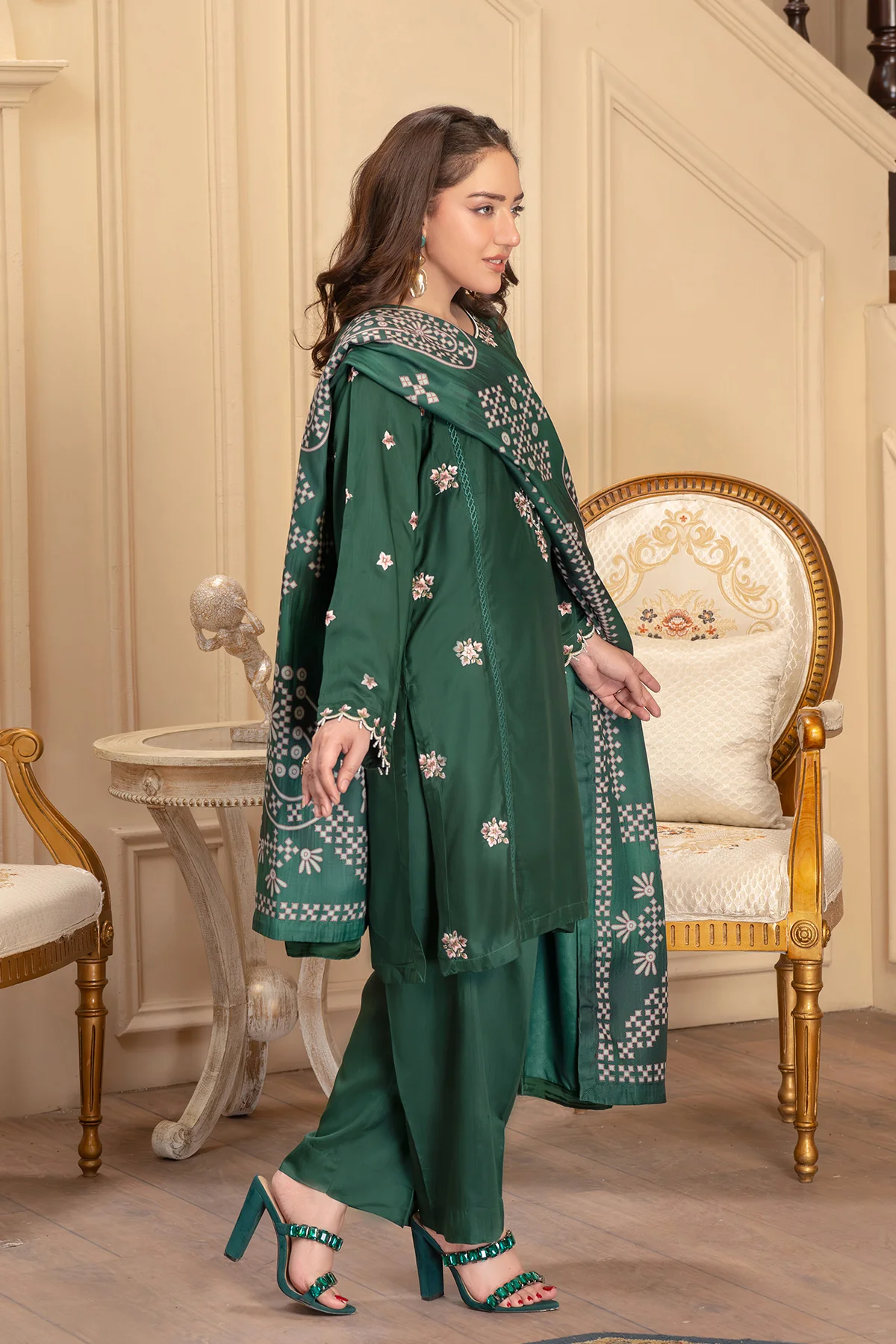 Motif Viscose Embroidered Suit-053 - Image 6